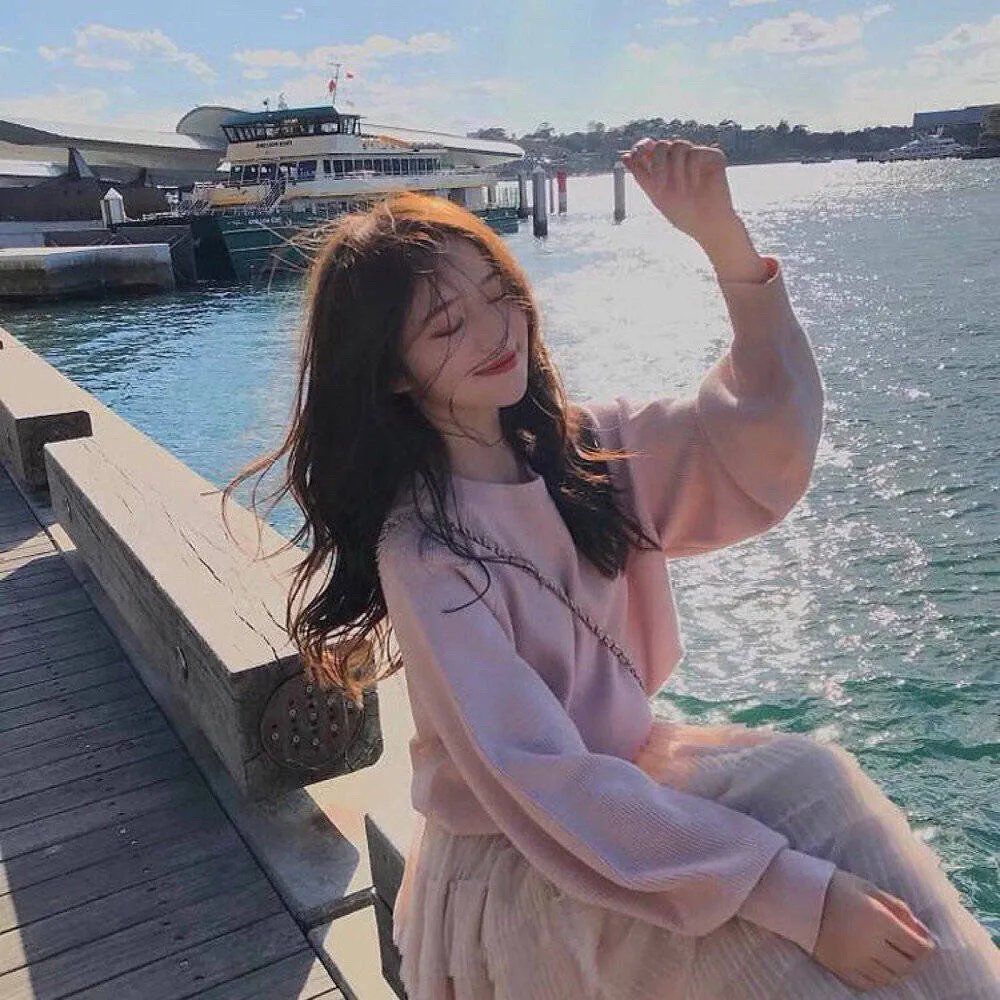 麻烦中的女人